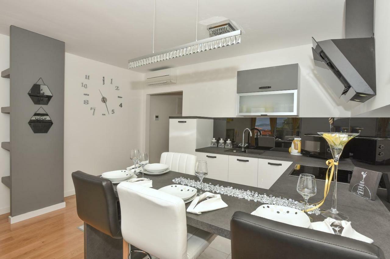 Apartment Daninovica I Makarská Exteriér fotografie